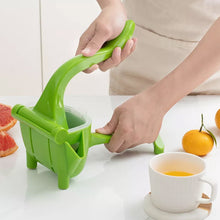 heavy-duty-juice-press-squeezer-with-juicers