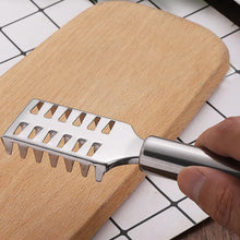 fish-scale-remover-scraper