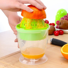 2050-manual-orange-juicer-squeezer