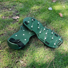 8502_garden_grass_aerator_spiked_sandals