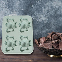 cartoon-silicone-4-grid-ice-cube-tray