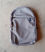 laptop-bag-adjustable-strap